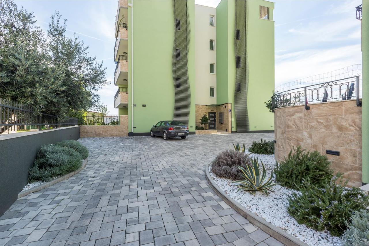 Apartman Lukiana*** Lejlighed Split Eksteriør billede